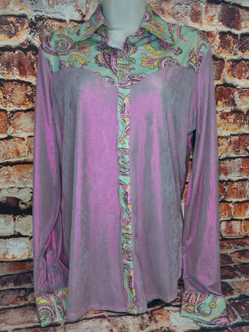 Cowgirl Tuff Paisley Shimmer Pullover Button Up