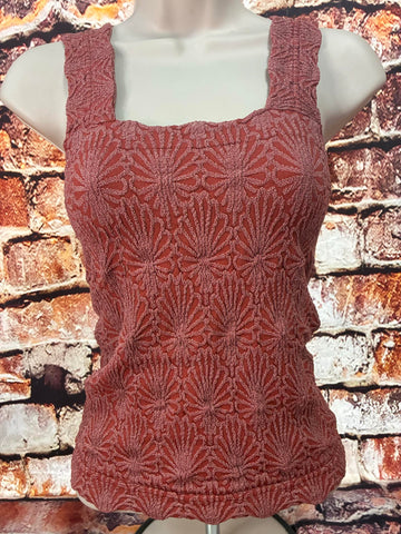 Chili Floral Emboss Tank