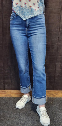 Risen Straight Cuff Jeans