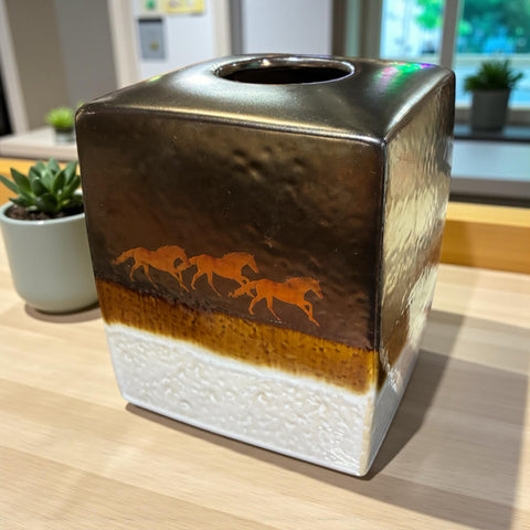 Running Remuda Tissue Box Cover