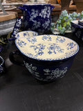 Blue Floral Lace 24 oz Soup Bowl w Lid