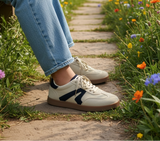 Retro Beige Sneaker